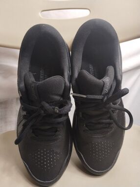 ASICS Oasis Women's Size 7 Triple Black Everyday Comfort Walking Running Shoes